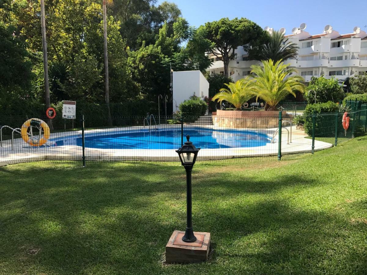 Calle Pinos De Calahonda Sitio de Calahonda Dış mekan fotoğraf